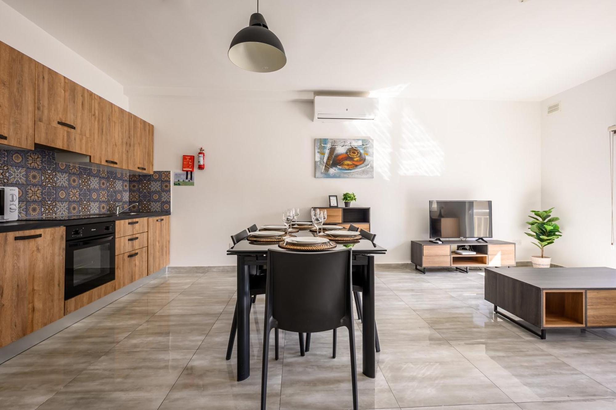 F11 Room 3, Private Room Two Single Beds Shared Bathroom In Shared Flat ムサイダ エクステリア 写真